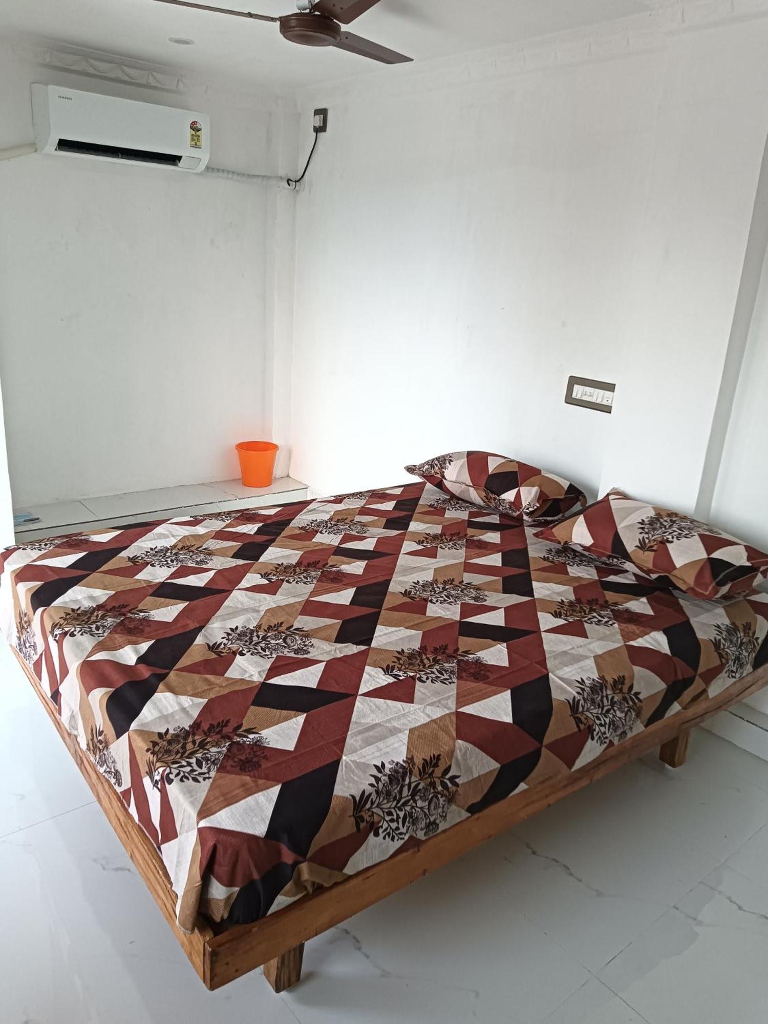 Vmg Vinayaga Residency Hotel Tiruchchendur Exterior photo